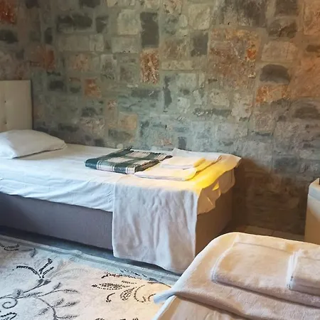 Tas Ev Ξενοδοχείο