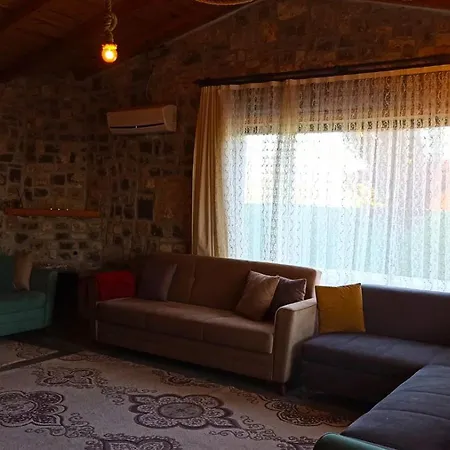 Hotel Tas Ev